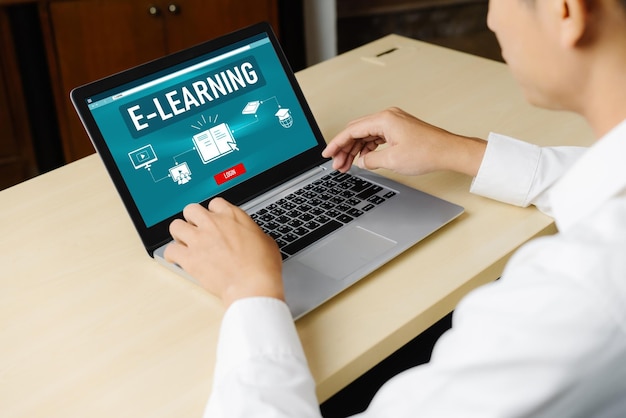 Sitio web de aprendizaje electrónico con software moderno para que los estudiantes estudien en línea en la red de Internet