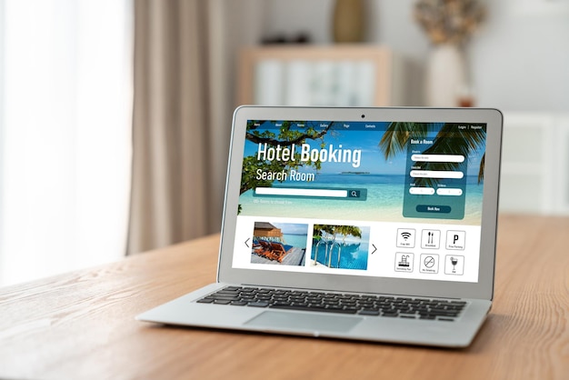 El sitio web de reserva de alojamiento de hotel en línea proporciona un sistema de reserva moderno
