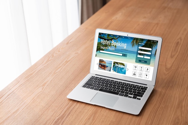 El sitio web de reserva de alojamiento hotelero en línea proporciona un sistema de reserva de moda