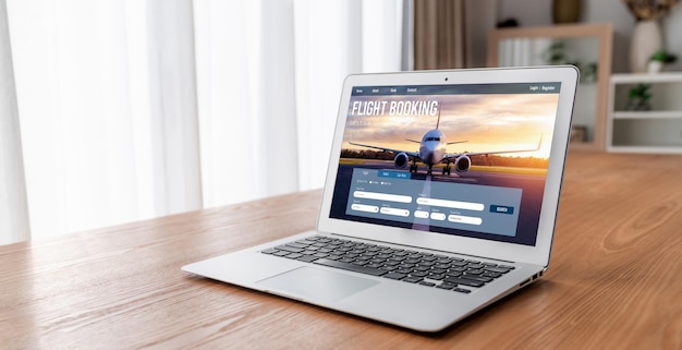 El sitio web de reservas de vuelos en línea proporciona un sistema de reservas moderno