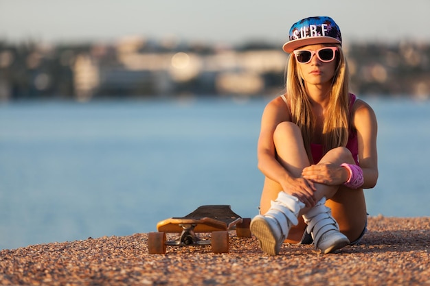 Skate skatista skate óculos de sol moda menina praia