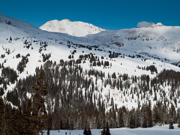 Skifahren im Loveland Basin, Colorado.