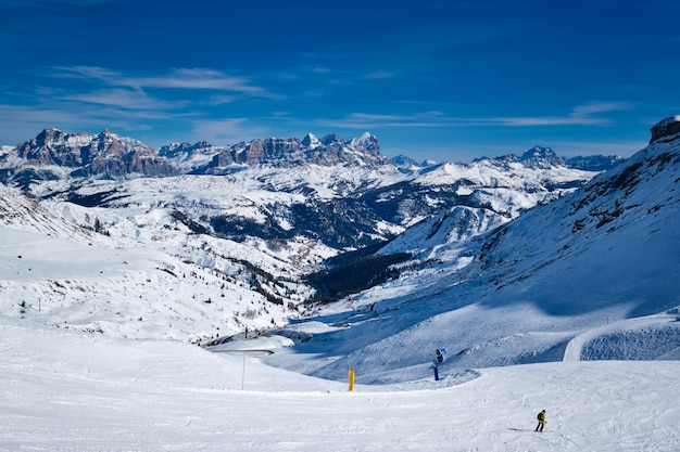 Skigebiet in Dolomiten, Italien