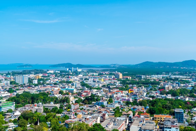 Skyline de la ciudad de Phuket