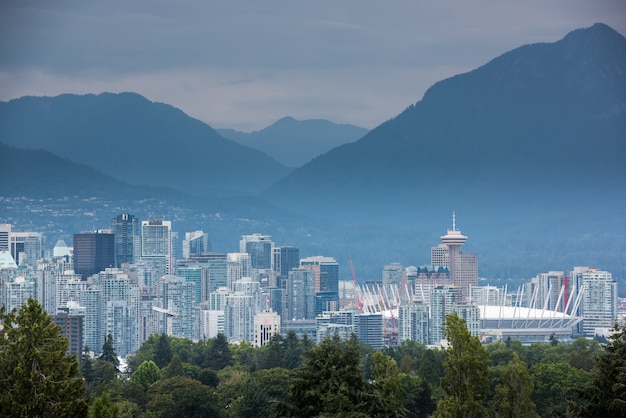 Skyline da cidade de vancouver, colúmbia britânica, canadá