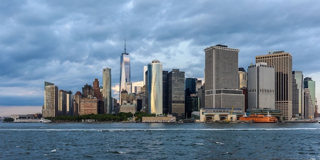 Skyline del Bajo Manhattan