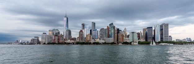 Skyline del Bajo Manhattan