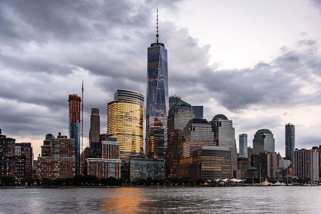 Skyline del Bajo Manhattan