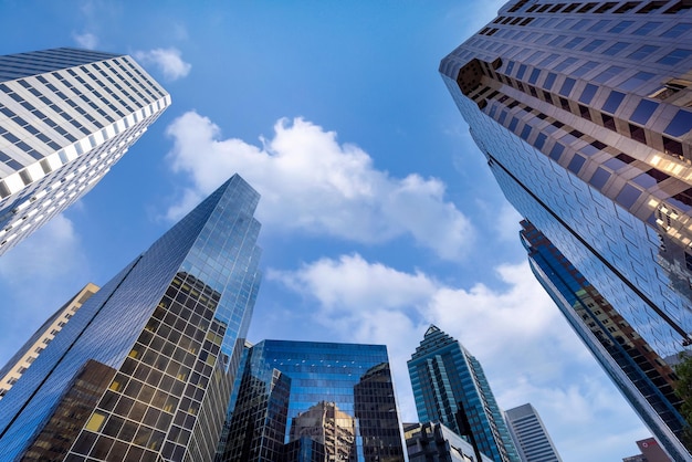 Skyline moderna cênica de Montreal no centro financeiro e tecnológico da cidade