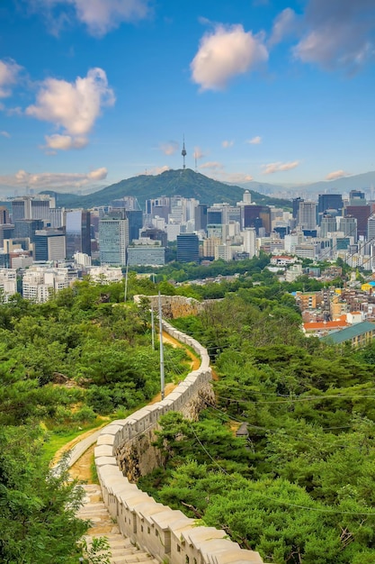 Skyline-Stadtbild der Innenstadt von Seoul in Südkorea