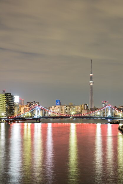 Skytree de Tóquio à noite