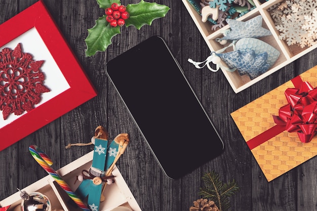 Smartphone en una escena de Navidad