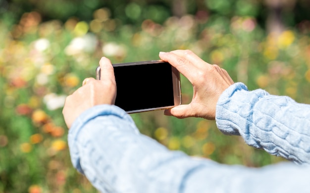 Smartphone in der Hand