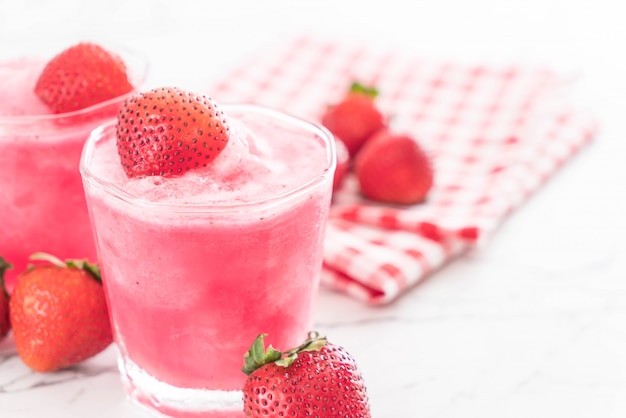 smoothie de morango fresco