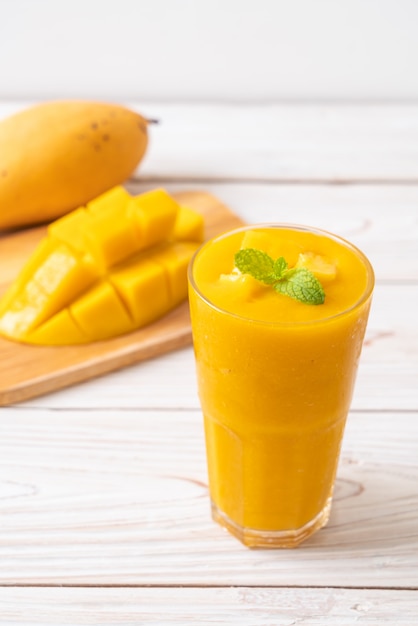 Smoothies de manga fresca