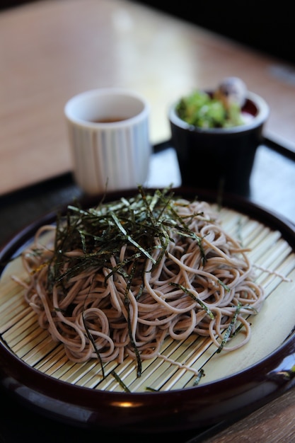 Foto soba-nudeln japanisches essen