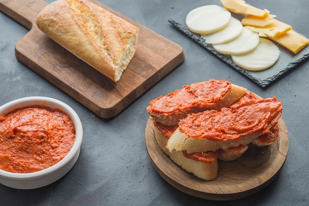 Sobrasada isolado comida típica em Maiorca Espanha