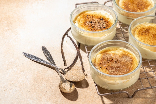 Sobremesa de crème brûlée