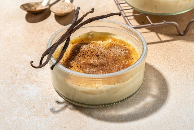 Sobremesa de crème brûlée