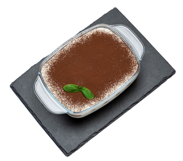 Sobremesa de tiramisu em assadeira de vidro