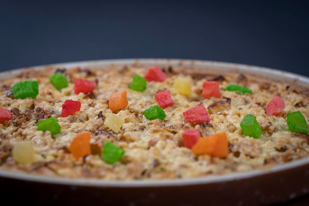 Sobremesa de torta de maçã orgânica caseira pronta para comer torta de maçã com nozes