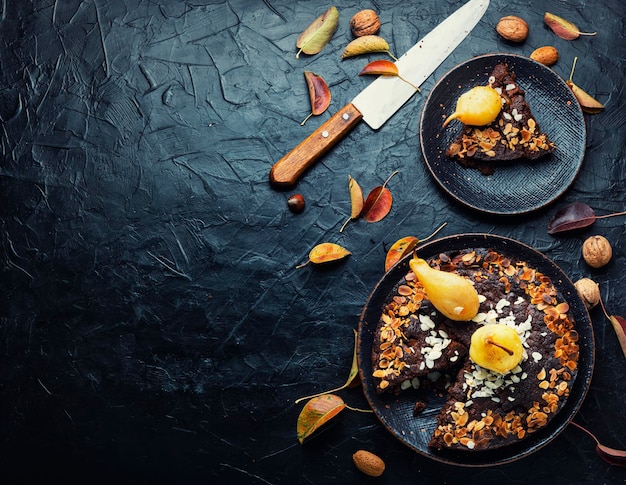 Sobremesa doce de outono, torta de pêra. Espaço para texto