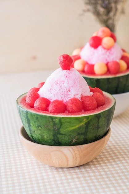 Sobremesa melancia bingsu