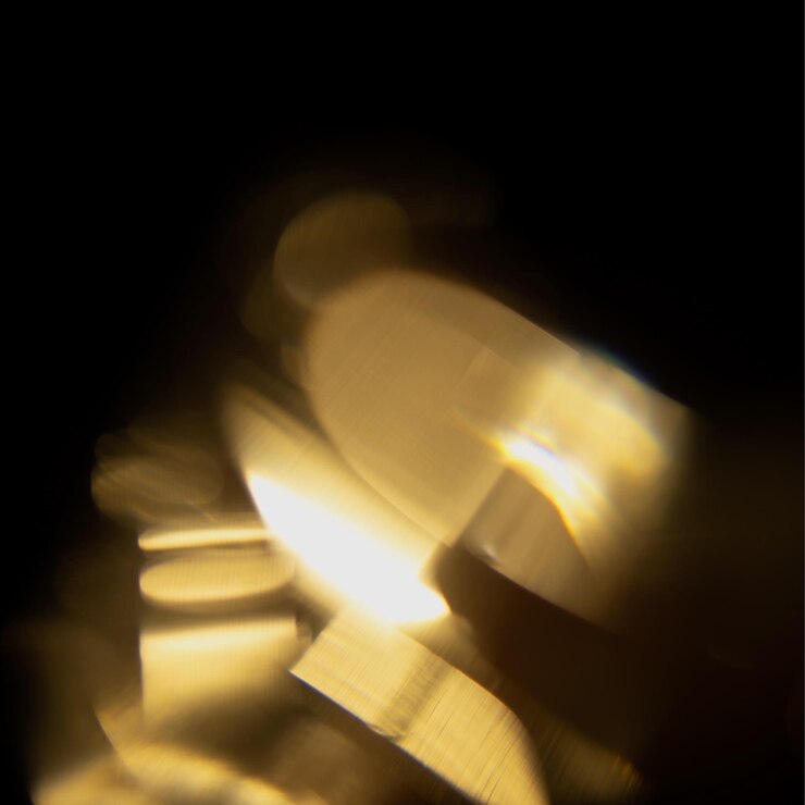Foto sobreposição de fuga de luz dourada