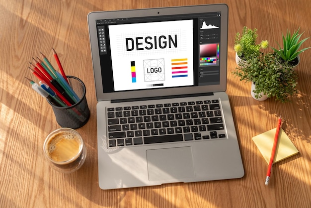 Foto software de designer gráfico para design moderno de página da web e anúncios comerciais