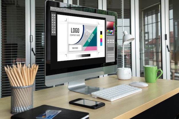 Software de diseño gráfico para el diseño moderno de páginas web y anuncios comerciales