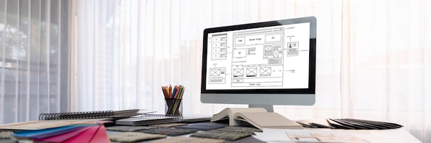 El software de diseño de sitios web proporciona una plantilla dinámica para el negocio minorista en línea
