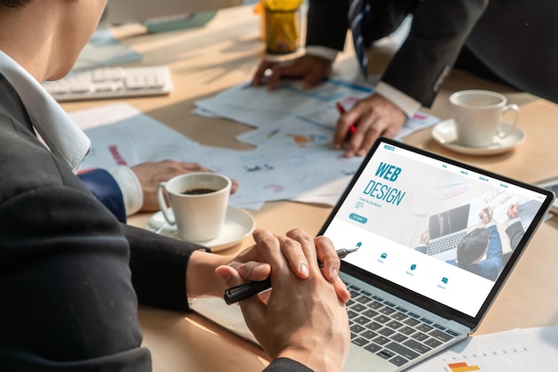 El software de diseño de sitios web proporciona una plantilla moderna para el negocio minorista en línea