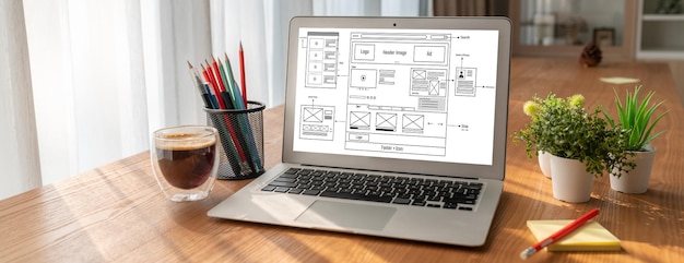 El software de diseño de sitios web proporciona una plantilla moderna para negocios minoristas en línea