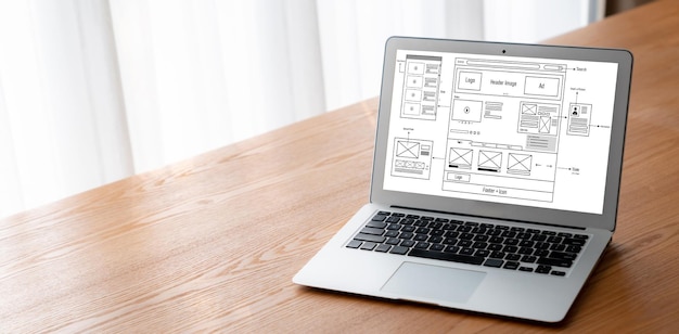 El software de diseño de sitios web proporciona una plantilla moderna para negocios minoristas en línea