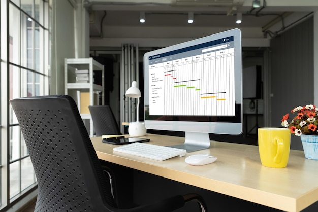 Software de planificación de proyectos para la gestión de proyectos empresariales modish en la pantalla de la computadora que muestra el gráfico de línea de tiempo del proyecto del equipo