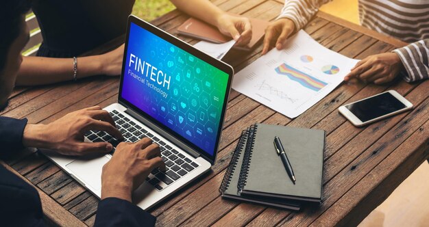 Software de tecnología financiera Fintech para negocios de moda