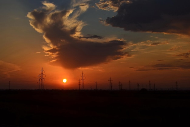 Sol cielo nube amanecer atardecer paisaje cielo luz del sol