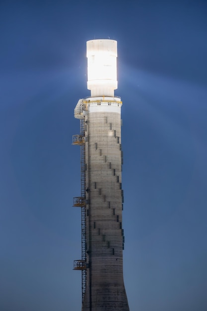 Solarkraftwerk in der Wüste Negev in Israel