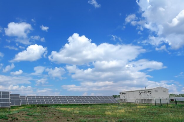 Foto solarpanel-photovoltaik-alternativstromquellenkonzept einer nachhaltigen ressourcenlandschaft