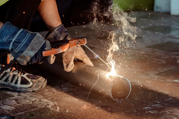 Soldadores Soldagem Para preparar equipamentos de construção