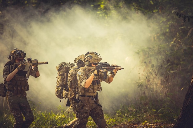 Soldat mit einem Gewehr