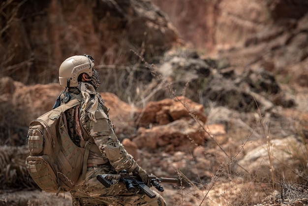 Soldaten der Spezialeinheiten in den Kriegen in der WüsteThailänderArmeesoldat