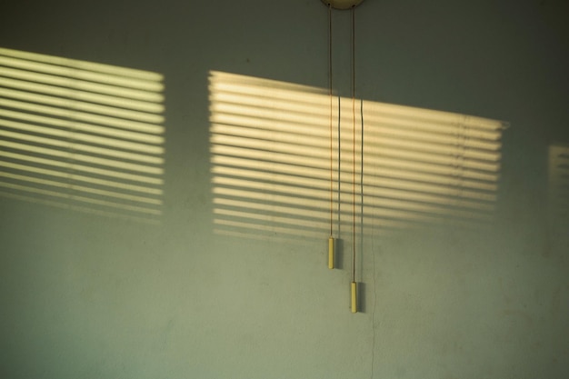 Sombra de janela na parede