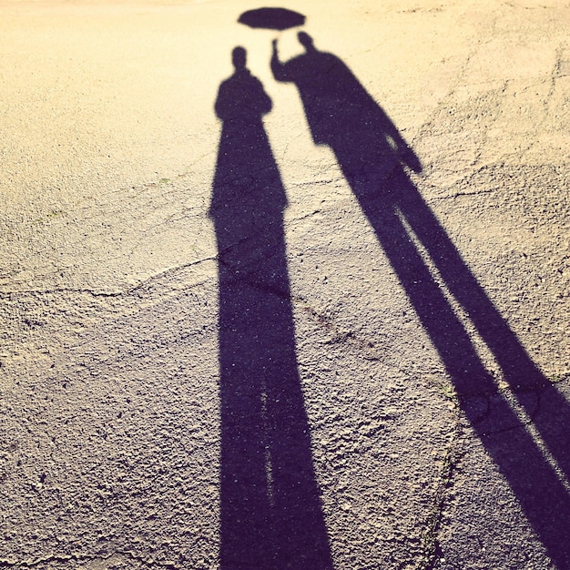 Foto sombras no chão