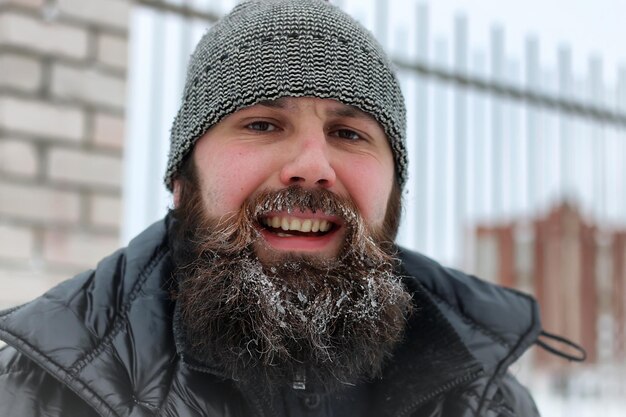 Sombrero de hombre barbudo invierno