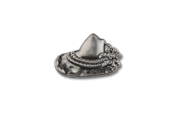 Un sombrero de plata con un sombrero de plata y oro.