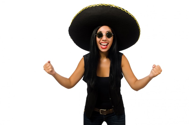 Sombrero que lleva de la mujer mexicana joven aislado en blanco