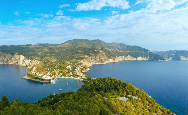 Sommeransicht der Halbinsel Assos Griechenland Kefalonia