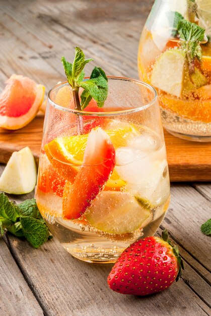 Sommergetränk Sangria