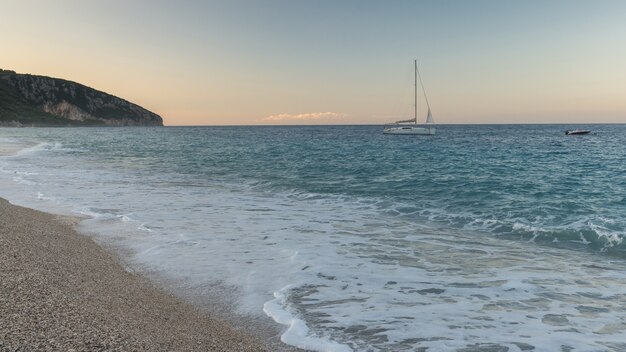 Sommermorgen in Dhermi, Albanien